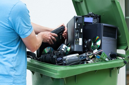 Choosing the right garden clearance service in Southgate